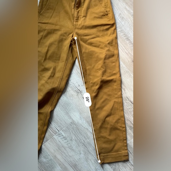 Everlane Cropped Straight Short
Pant In Mustard Yellow Color Sz 0 - Picture 6 of 7